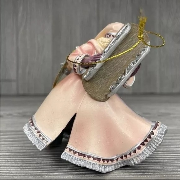 Ashton Drake old world Santa Thomas Kinkade winter path of welcome ornament - Picture 4 of 8